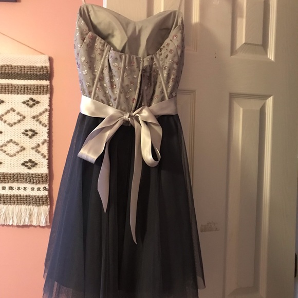 Homecoming dress - Picture 3 of 4